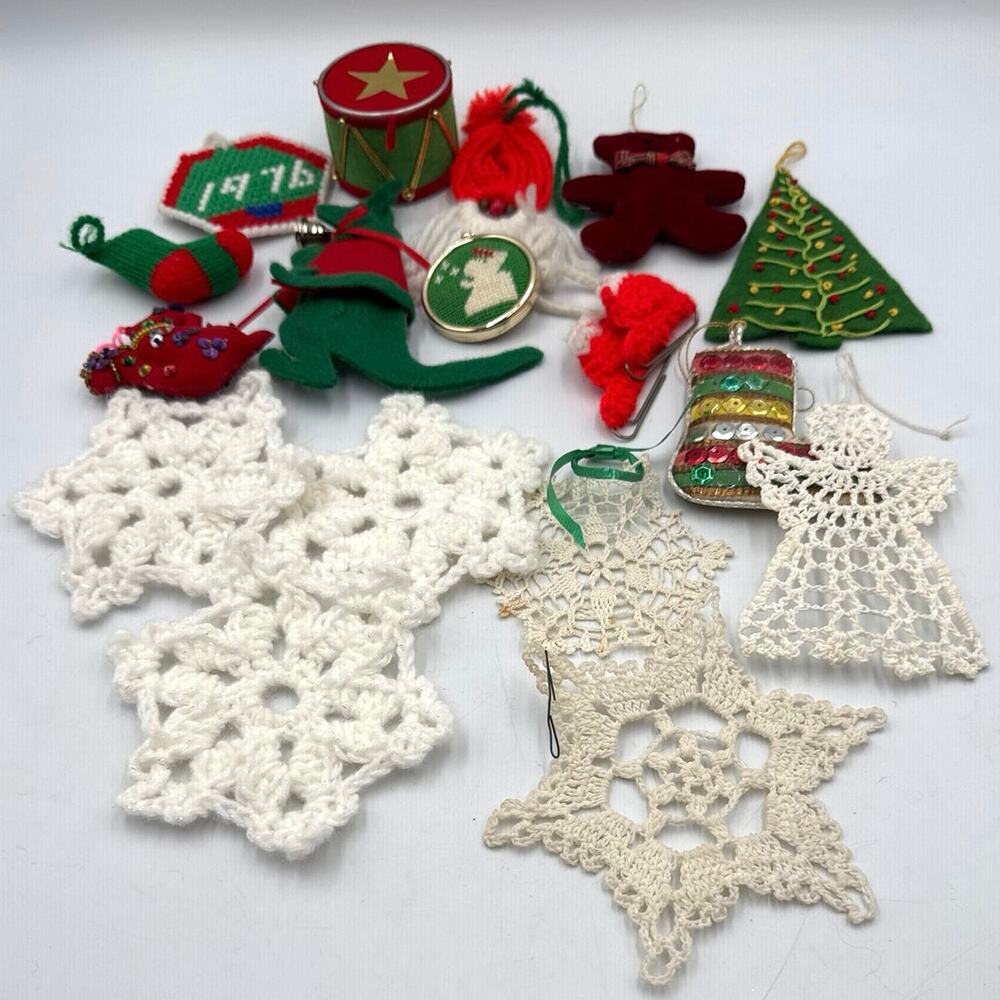 Vintage Christmas Ornaments Crochet Handmade Grannycore Cottagecore 17 Assorted